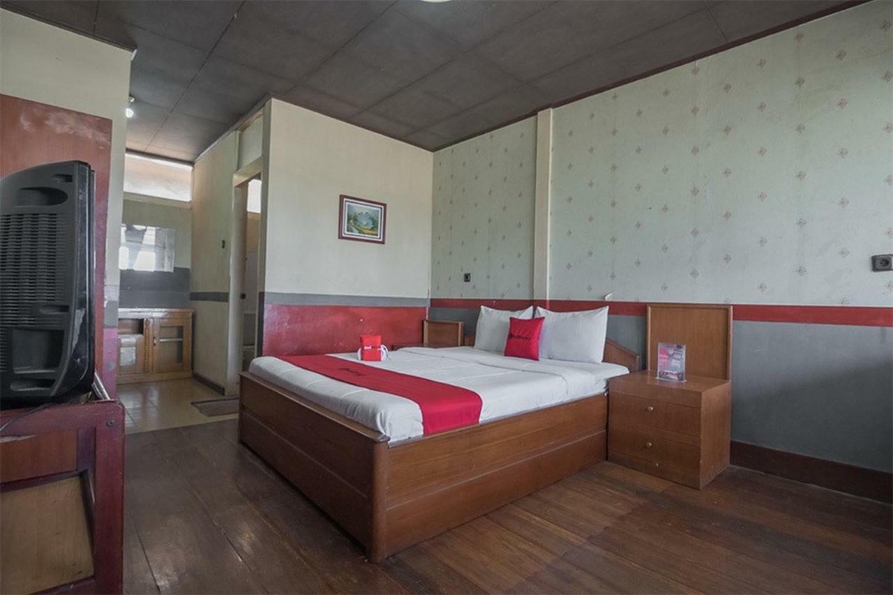 Reddoorz @ Maribaya Street Hotell Lembang Eksteriør bilde